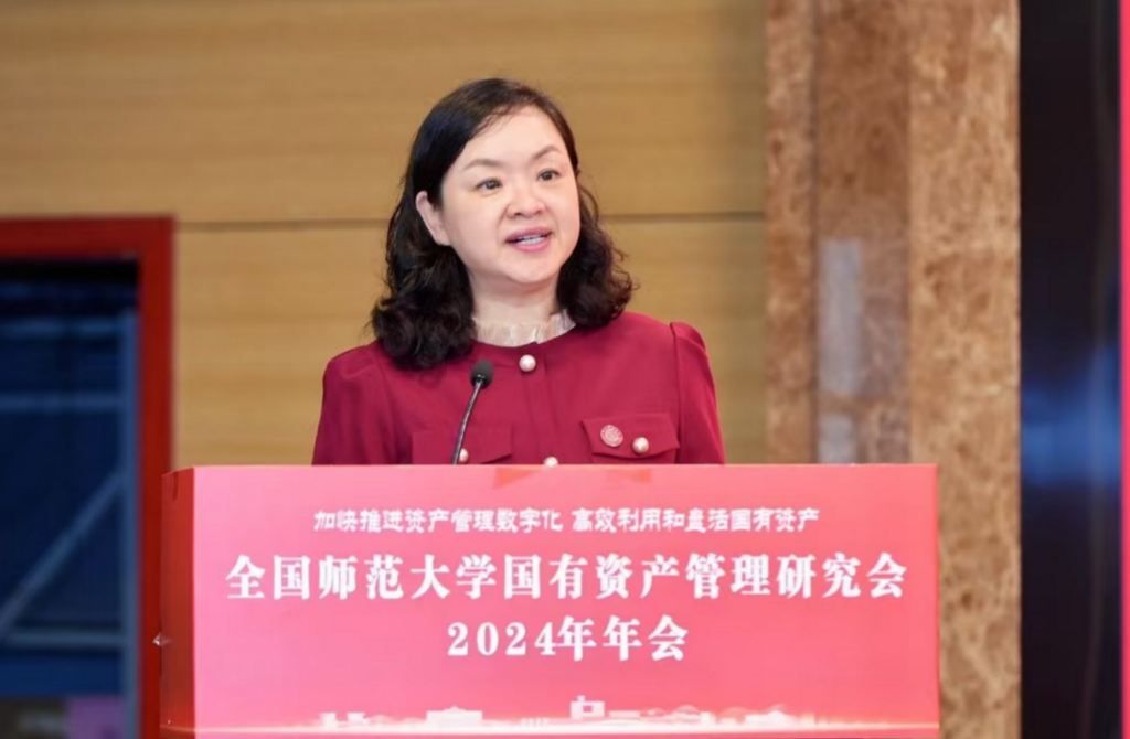 beat365中文官方网站党委常委、副校长黄永宜致辞。受访单位供图